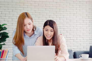 Monitoring and Challenger AI Agents